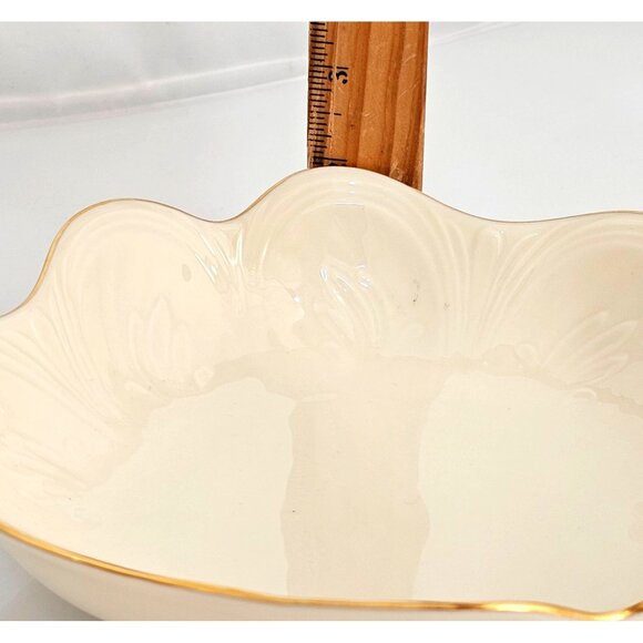 Lenox Saybrooke Gold Serving Bowl 8" scalloped ruffled luxury tableware - Picture 10 of 11